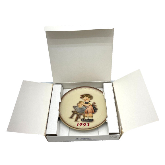 Vtg Goebel M.J. HUMMEL Annual Plate 1993 23rd Edition in a Series of 25 Hum 289 - Picture 2 of 14